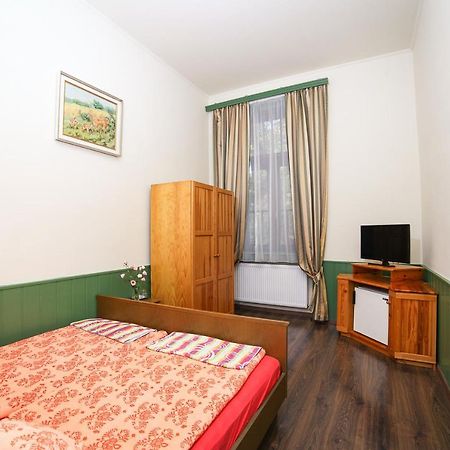 Kisfaludy Vendégház -Sümeg- Extérieur photo